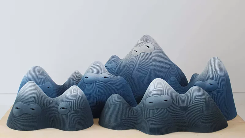 Image: Mountain sculptures with eyes