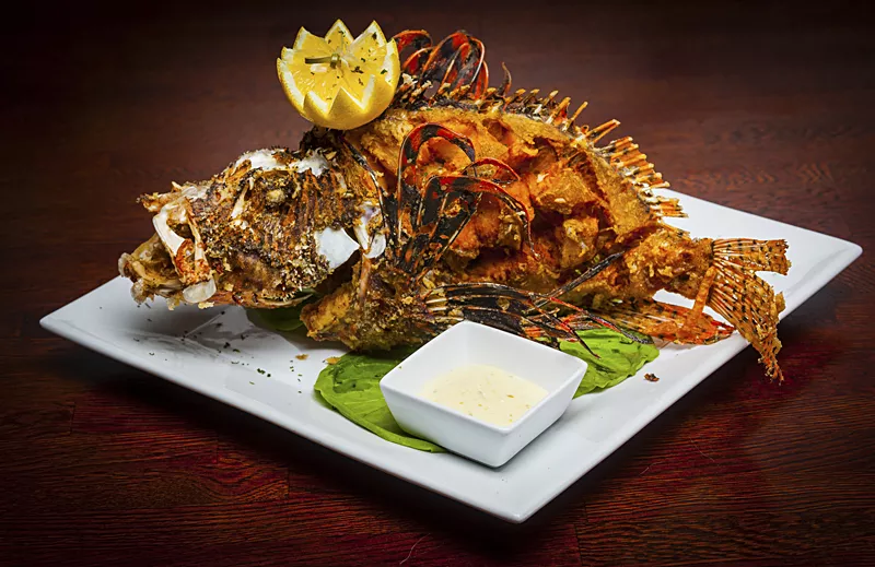 Image: Crisp whole lionfish