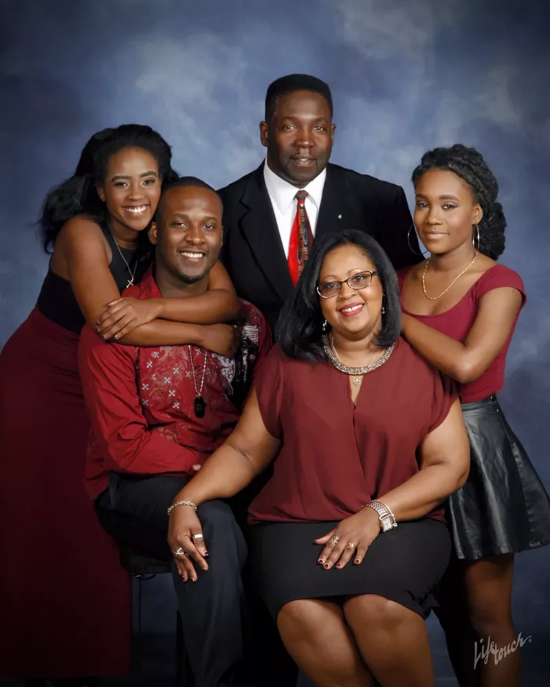 Image: Cynthia Braaf, Humphrey Braaf, and their three children.