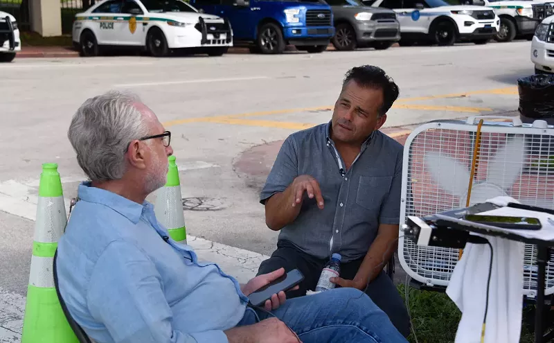 Image: Architect Kobi Karp Isn't Disclosing His Potential Conflict of Interest in Interviews About Surfside