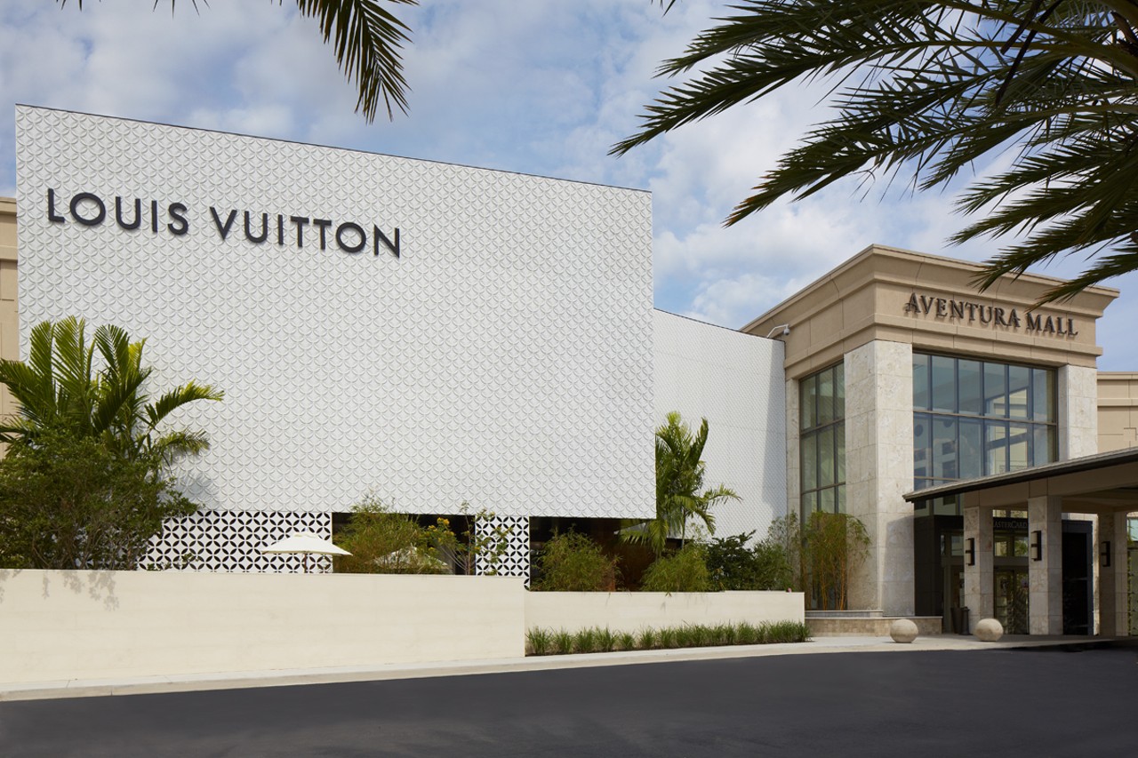 Louis Vuitton Aventura, 19501 Biscayne Blvd, Aventure Mall, Upper Level,  Space #2029, Aventura, FL, Clothing Retail - MapQuest