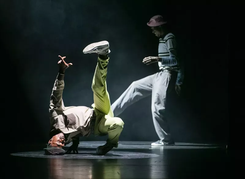 Image: South Africa's Soweto Skeleton Movers
