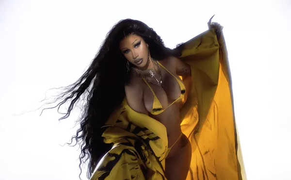 Image: Cardi B Announces Arena Tour, Stopping in South Florida Next Year