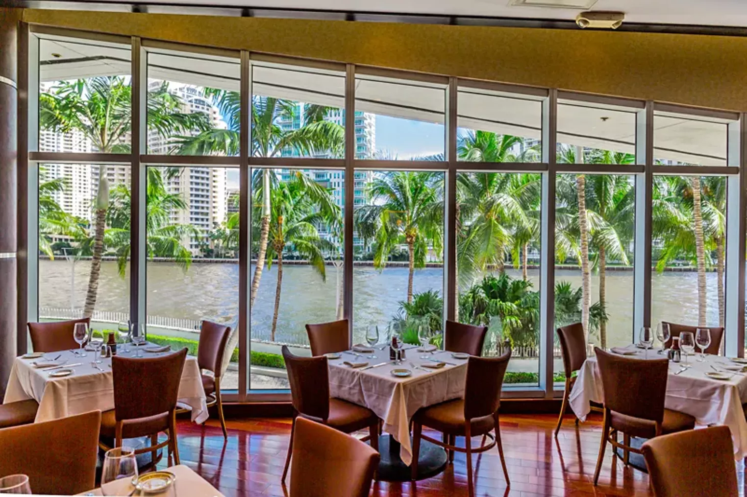 Closer Look Wolfgang's Steakhouse in Downtown Miami Miami Miami