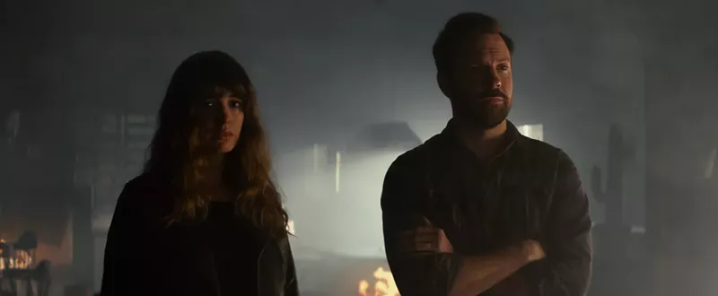 Image: Anne Hathaway and Jason Sudeikis in Colossal.