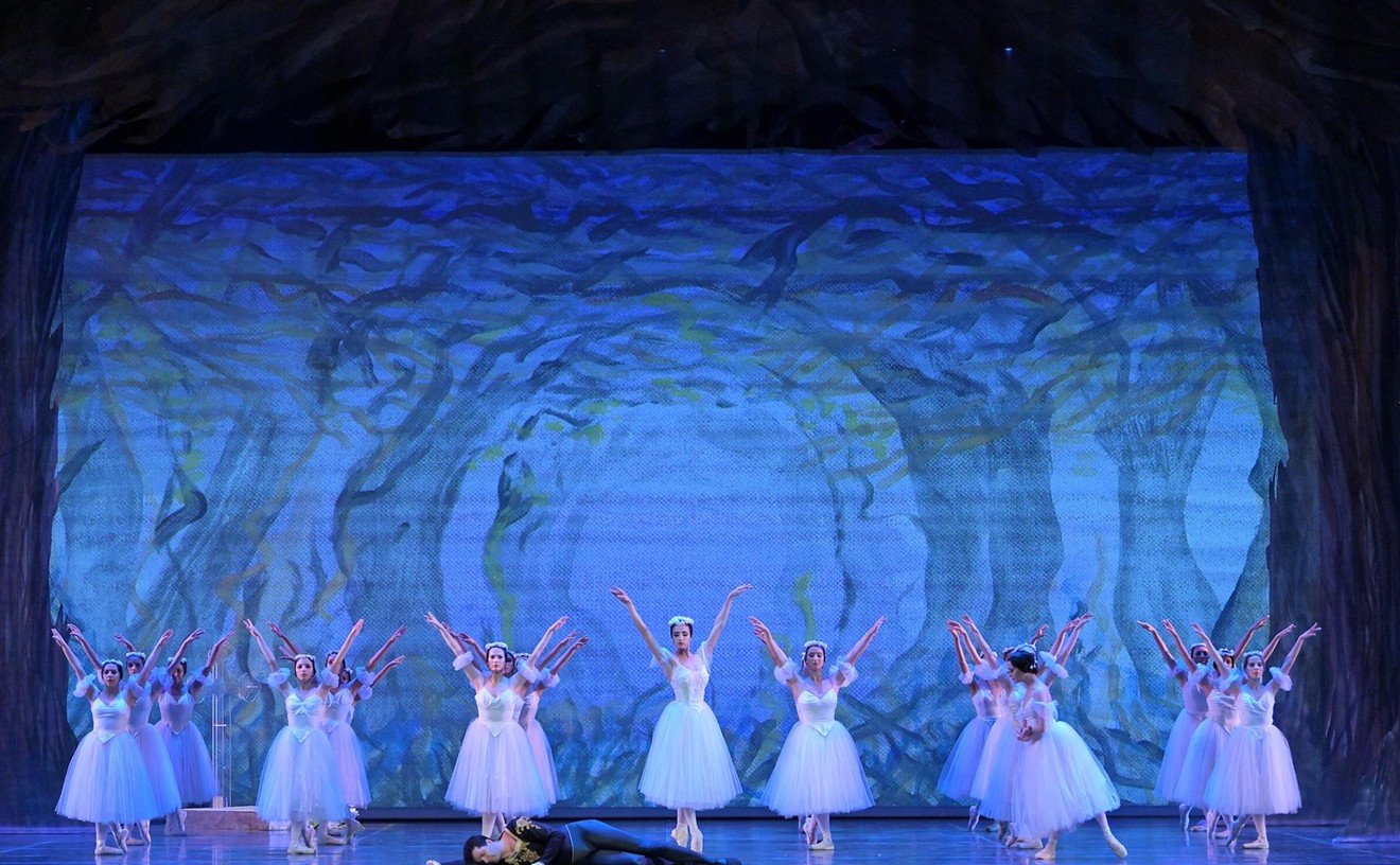 Cuban Classical Ballet of Miami's Giselle Marks the Return of Alihaydée Carreño