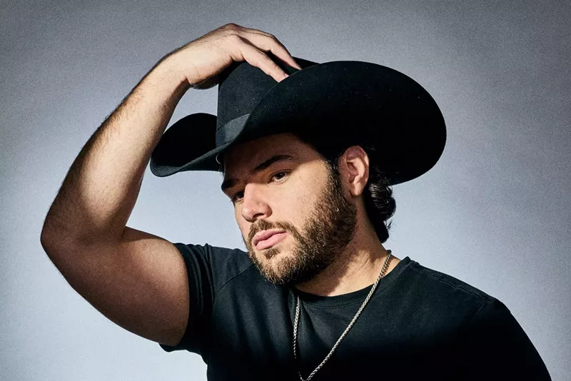 Image: Orlando Mendez in a black cowboy hat