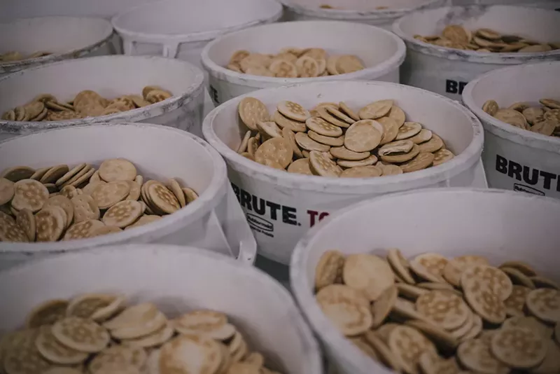 Image: Gilda's Hialeah factory cranks out crackers.