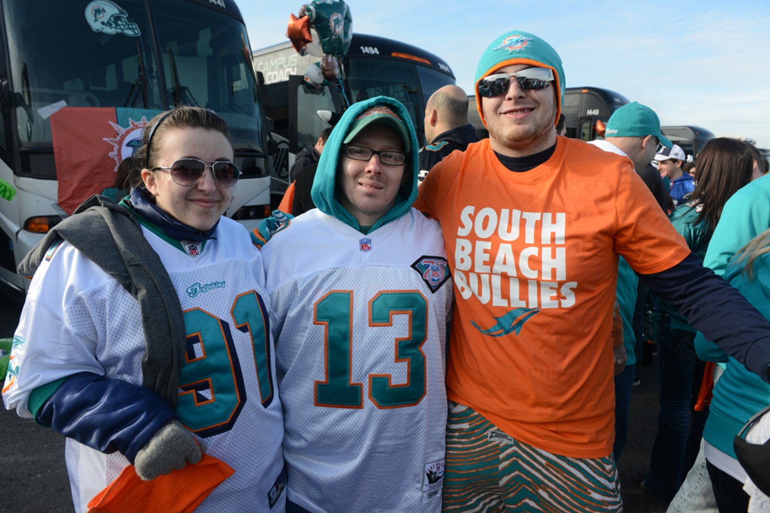 Met Life Takeover: Dolphins Fans Invade Met Life Stadium to Watch