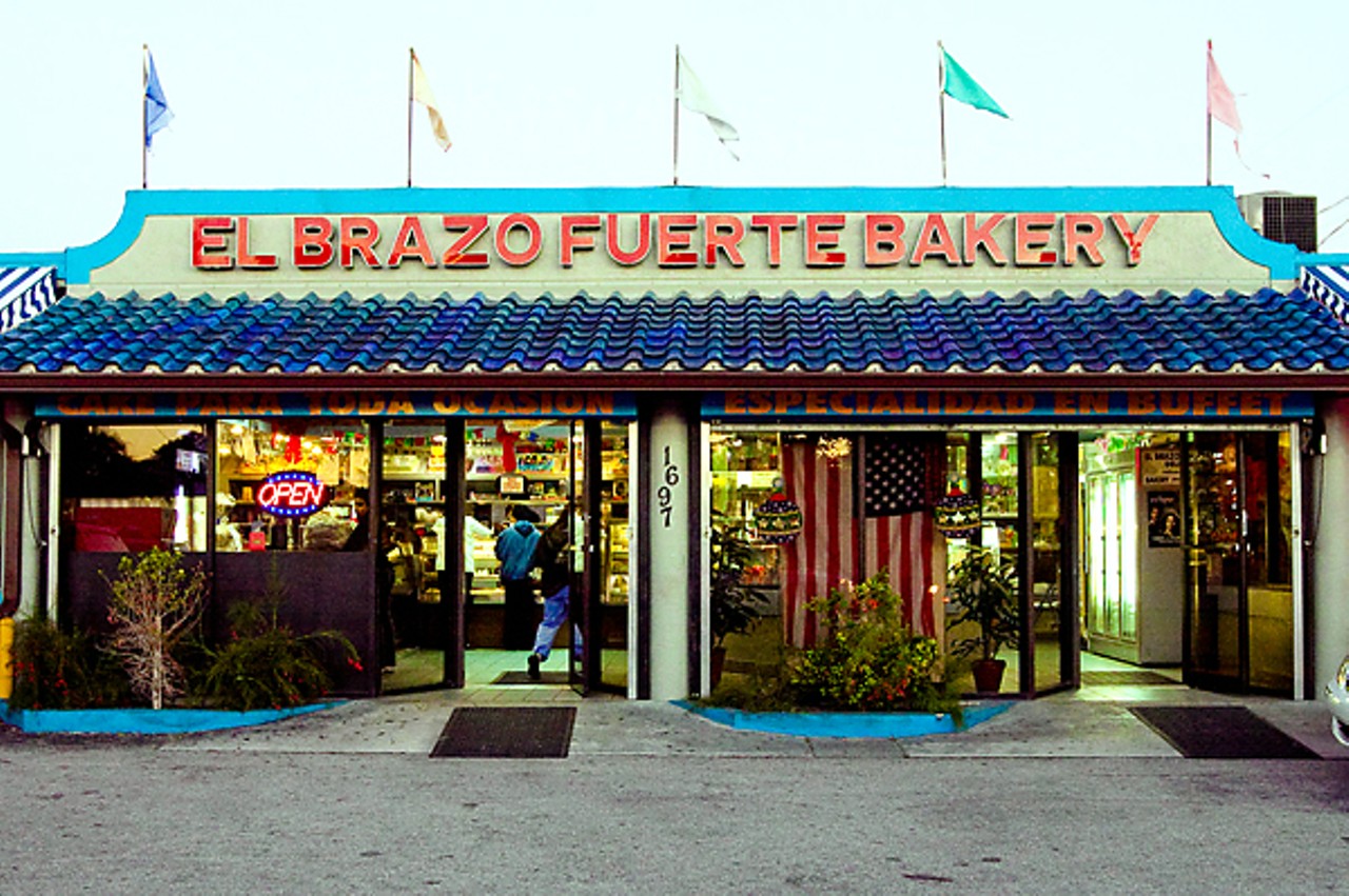 El Brazo Fuerte Bakery Coral Gables S Miami Bakery Cuban French Restaurant