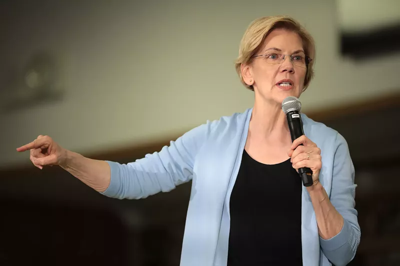 Image: Sen. Elizabeth Warren now has the support of New Florida Majority, a progressive advocacy group.