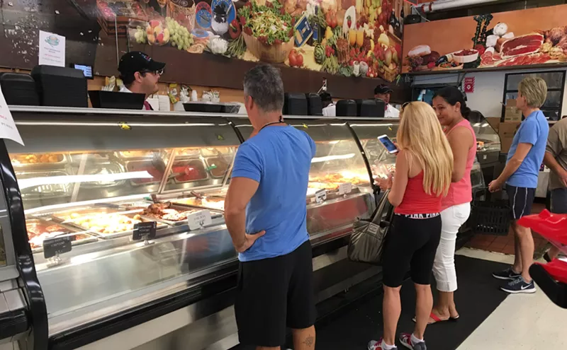 Image: Epicure Market in Sunny Isles Beach Closing March 26
