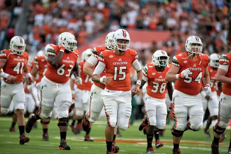Image: Brad Kaaya (center)