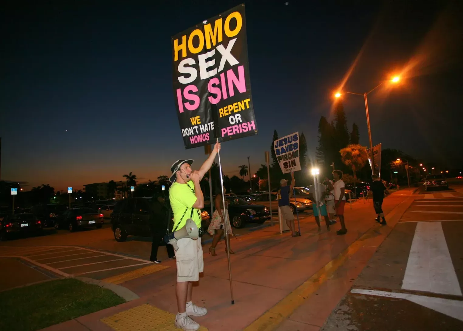 Exxxotica 2011 at Miami Beach Convention Center (NSFW) | Miami | Miami New Times | The Leading
