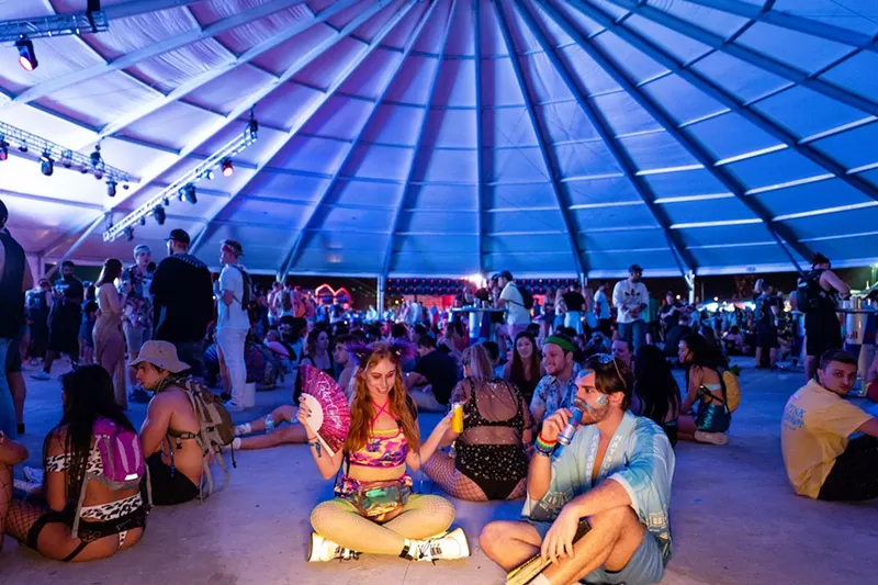 Image: Relaxing ravers at Ultra 2019.