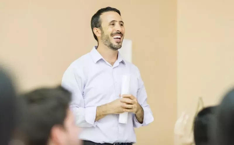 Image: Former FIU Journalism Professor Leaves Lasting Legacy of Empathy