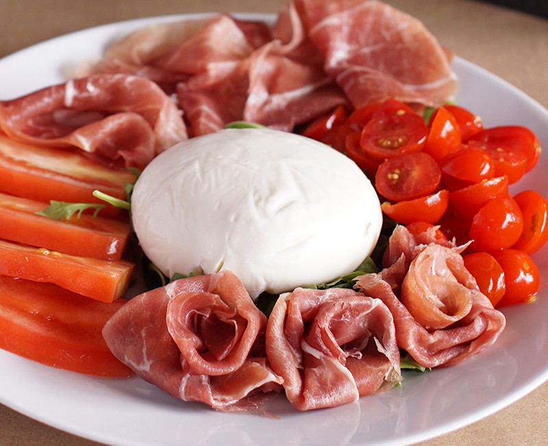 foods-best_italian-fratelli_la_bufala-la_bufalata-photo_cred.jpg
