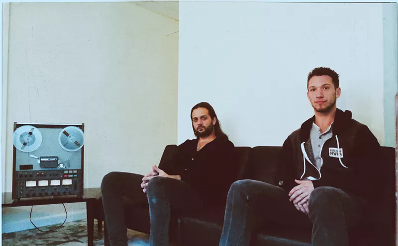 Image: Futuristic Jazz Duo Twyn Returns With Raw Cuts From the Studio Floor