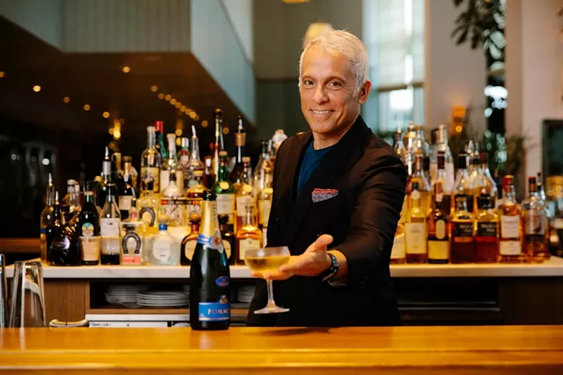 Image: Geoffrey Zakarian toasts to brunch at Point Royal.