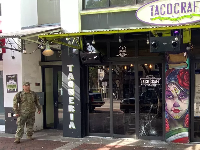 Image: Vandalism at Tacocraft in Fort Lauderdale