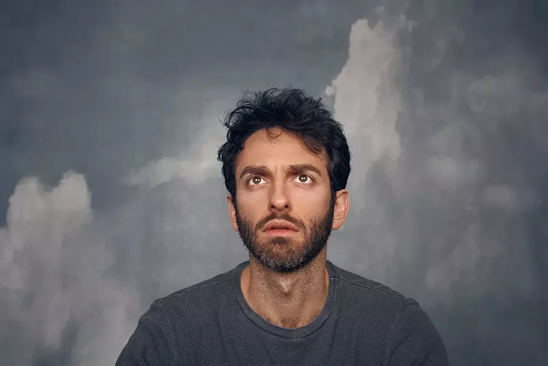 Image: Comedian Gianmarco Soresi looking up