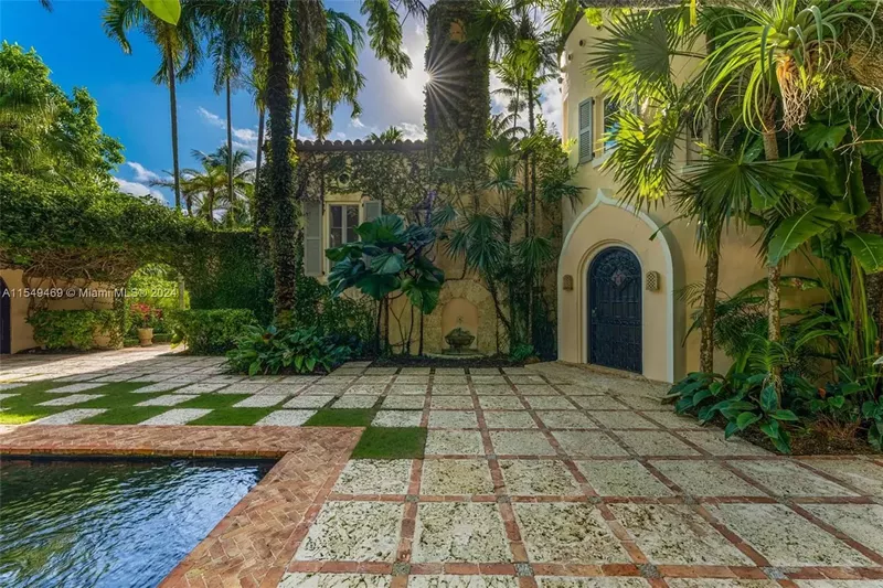 Image: Photo of part of an exterior of a home showing unique details