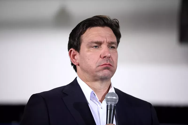 Image: Photo of Ron DeSantis in a pose suitable for chiseling into a bust