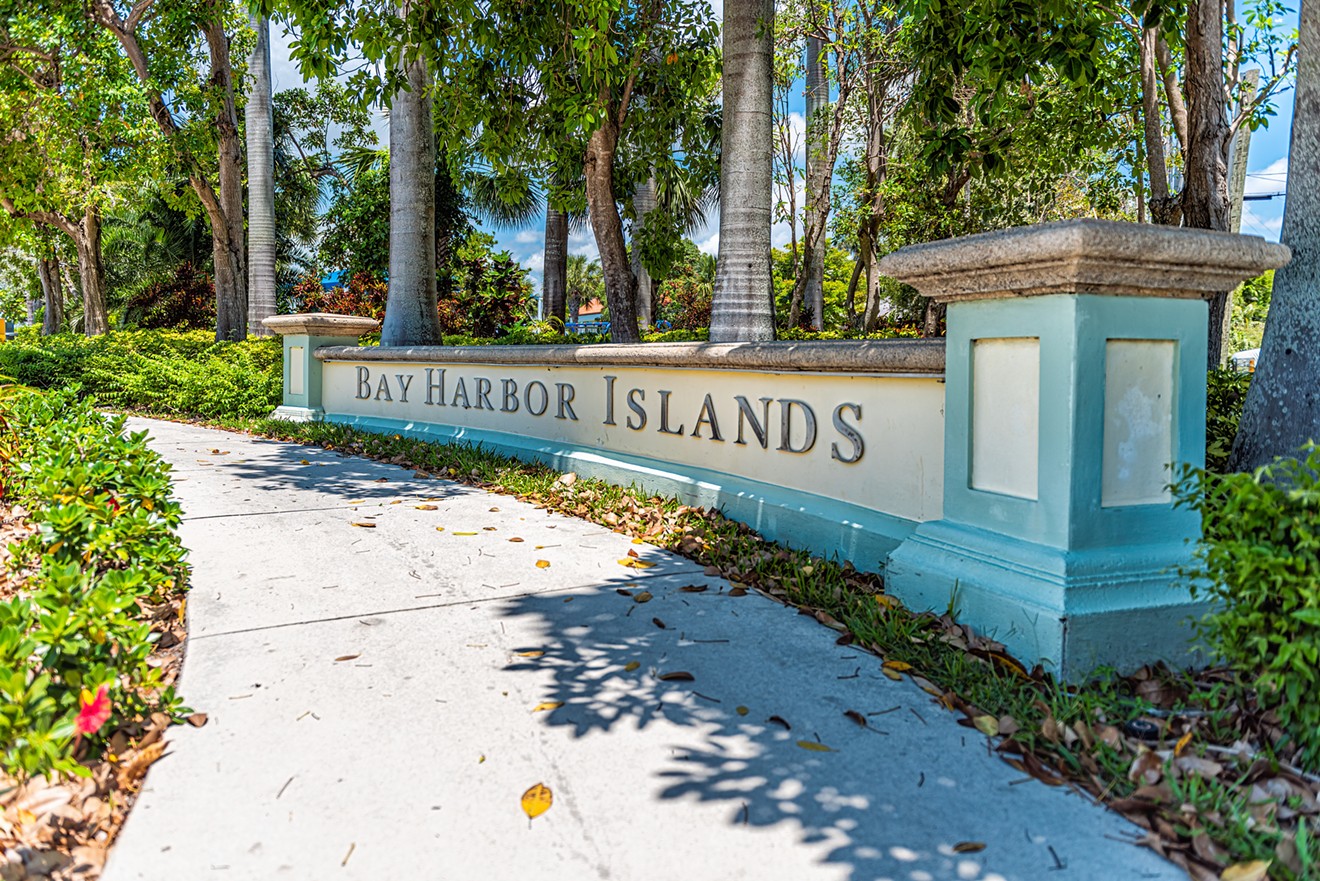 Bay Harbor Islands sign for Miami Dade County, Florida