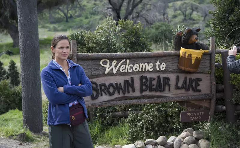 Image: HBO’s Camping Makes Time With Jennifer Garner a Total Chore