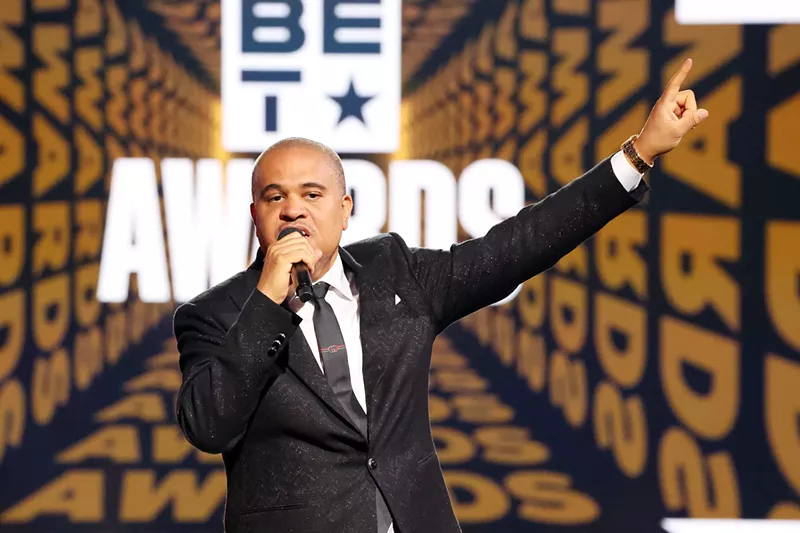 Image: Irv Gotti on stage at the 2022 BET Awards
