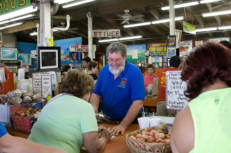 Image: Robert Moehling at his produce stand, Robert Is Here.