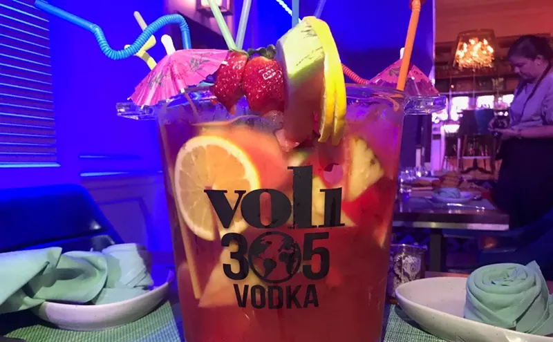 Image: iLov305 Needs More Pitbull
