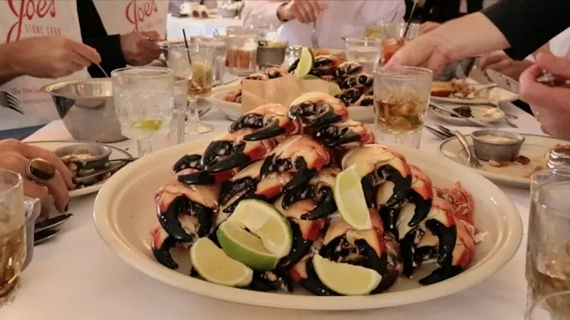 Image: Stone crab dinner