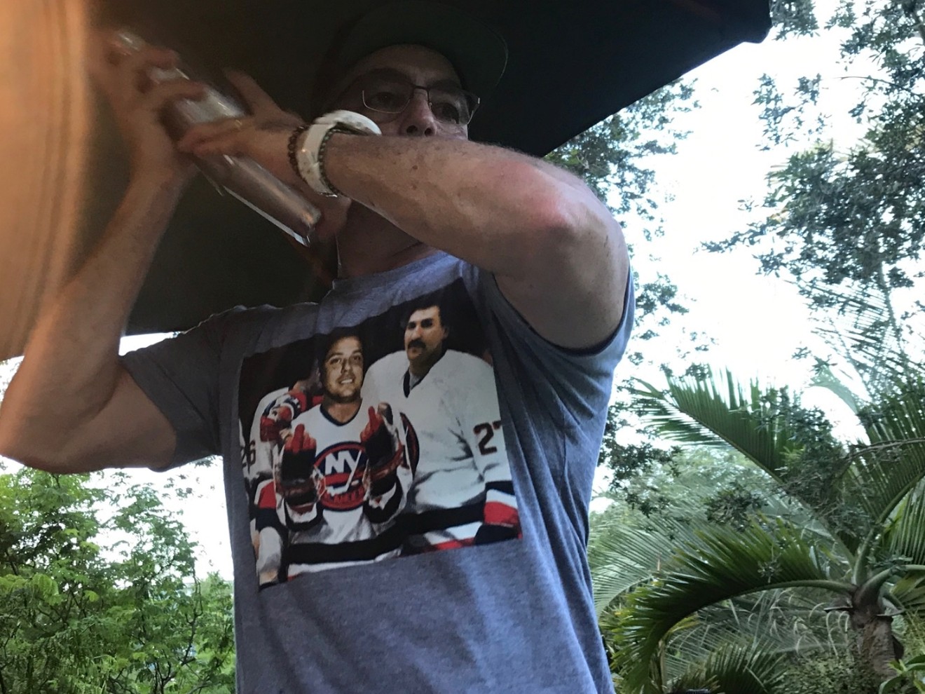 Julio Cabrera wore a T-shirt bearing an image of Lermayer.