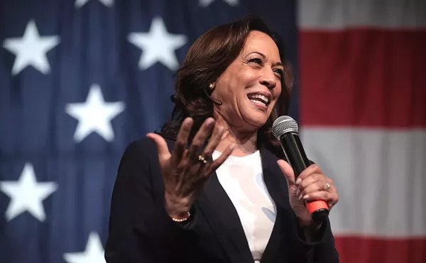 Image: Kamala Harris Announces Book Tour Stop in Miami