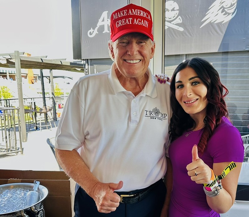 Donald Trump and Laura Loomer 👍👍 ... 😘💋?