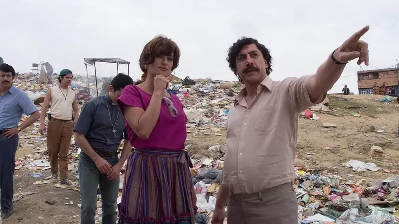 Image: Javier Bardem (right) plays cocaine king Pablo Escobar and Penelope Cruz portrays television journalist Virginia Vallejo, the woman who is Loving Pablo in Fernando Leon de Aranoa’s drug-life biopic.