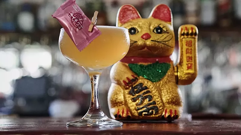 Image: Lucky cat and cocktails.