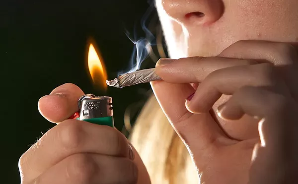 Image: Marijuana-Induced Vomiting Syndrome Rising in Young Men