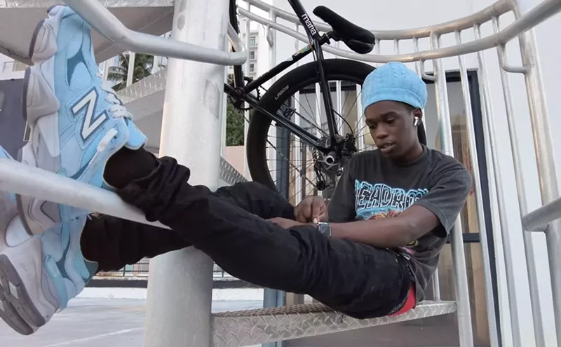 Image: Meet Frank Sands, Teen Who Pushes Bike-Stunt Boundaries on Miami Streets
