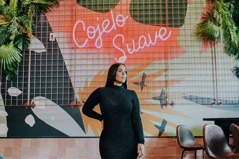 Image: Cojelo Suave — pero cojeo.