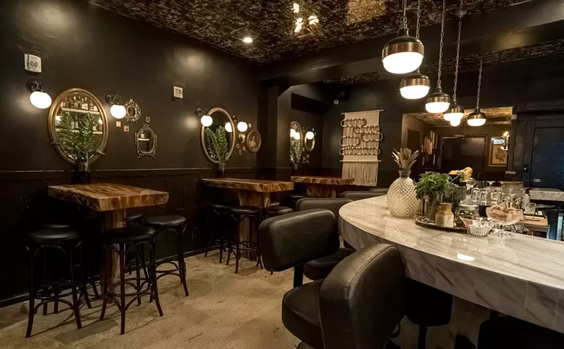 Image: Miami Bars Open on Thanksgiving 2020