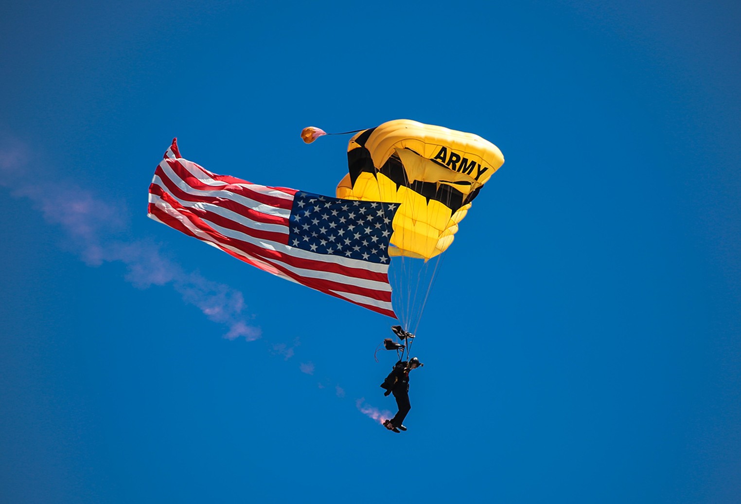 Miami Beach Celebrates Memorial Day Weekend With Its First Air and Sea