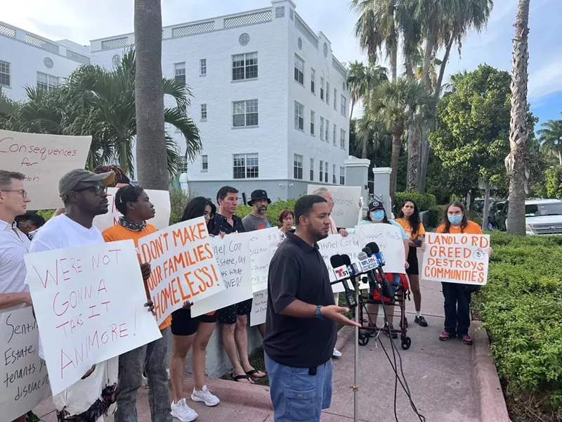 Image: Jose Maldonado, a former tenant of 700 Euclid Ave., urges Miami Beach officials to take action against the landlord.