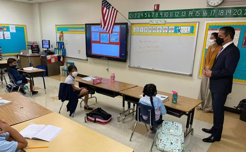 Image: Miami-Dade Schoolteachers Struggle to Adapt to COVID-Era Classes