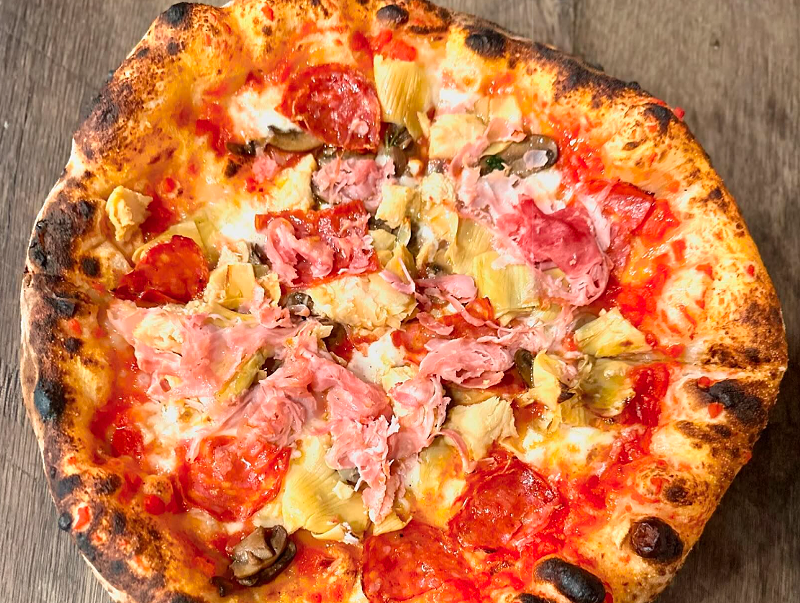 Miami Slice in downtown Miami, La Leggenda Pizzeria in South Beach, and O'Munaciello are ranked as the best pizza restaurants in the U.S. by 50 Top Pizza.