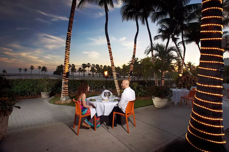 Image: Dining al fresco — and properly socially distanced — at Redfish by Chef Adrianne.