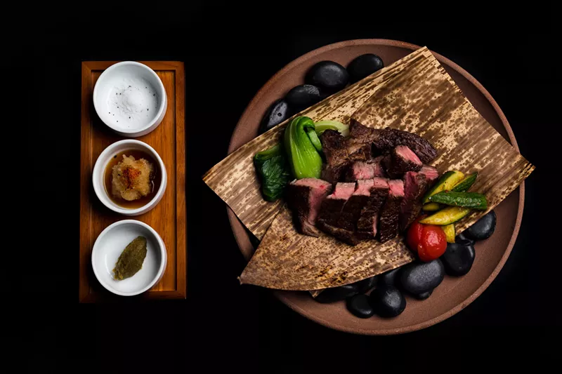 Image: Wagyu tataki with truffle ponzu