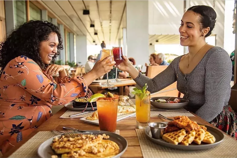 Image: Valentine's Day brunch is a thing.