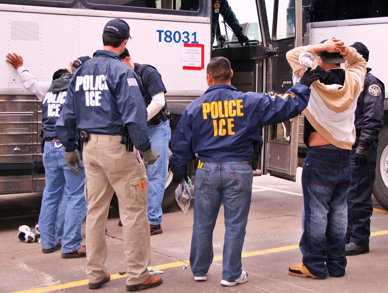 Florida's SB 168 requires local law enforcement officials to cooperate with immigration agents.